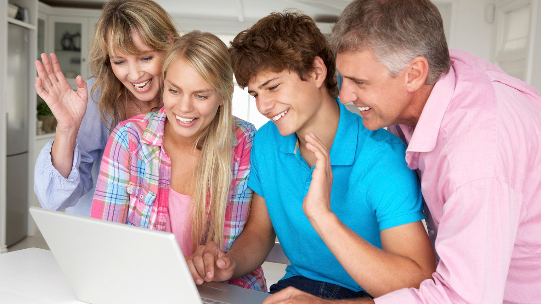 Frequently Asked Questions About Our Mobile and Internet Plans in the UAE
